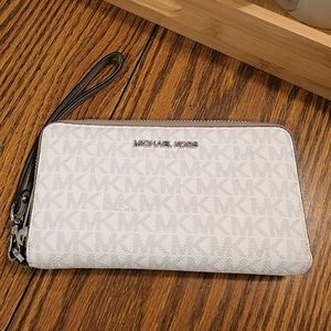 White Michael Kors wallet